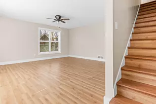 1918 Hillside Ave N, Minneapolis, MN 55411 - Photo 13