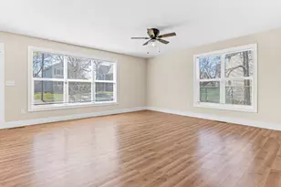 1918 Hillside Ave N, Minneapolis, MN 55411 - Photo 15