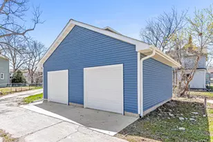1918 Hillside Ave N, Minneapolis, MN 55411 - Photo 21