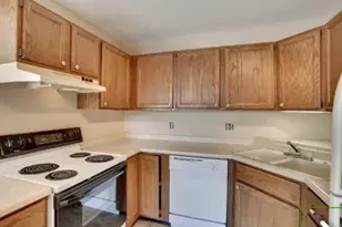 2240 Ridge Dr, Saint Louis Park, MN 55416 - Photo 5