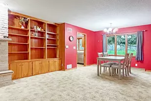 219 E Hollett St, Tracy, MN 56175 - Photo 15