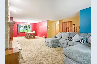 219 E Hollett Street, Tracy, MN 56175 - Photo 17