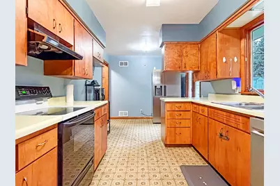 219 E Hollett Street, Tracy, MN 56175 - Photo 19