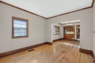 1007 Victoria St N, Saint Paul, MN 55103 - Photo 9