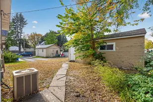 1007 Victoria St N, Saint Paul, MN 55103 - Photo 41