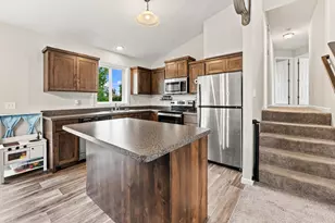 645 Highview Loop SE, Pine City, MN 55063 - Photo 9