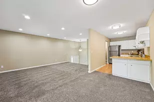 6852 MacBeth Cir, Woodbury, MN 55125 - Photo 9