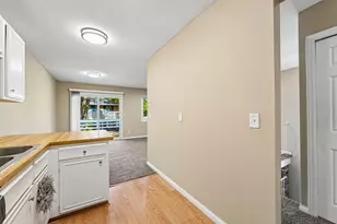 6852 MacBeth Cir, Woodbury, MN 55125 - Photo 13