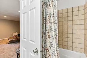 6621 Carlisle Curve, Shakopee, MN 55379 - Photo 47