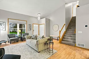 6621 Carlisle Curve, Shakopee, MN 55379 - Photo 25