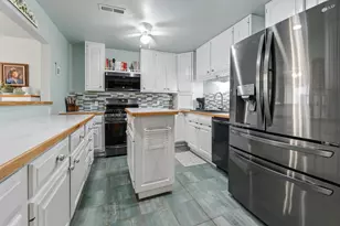 234 1/2 Main St W, Wabasha, MN 55981 - Photo 9