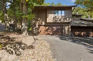 2677 Sumac Ridge, White Bear Lake, MN 55110 - Photo 3
