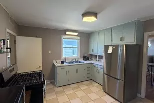 825 W 5th St, Winona, MN 55987 - Photo 7