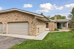 1860 Juneau Ln N, Plymouth, MN 55447 - Photo 5