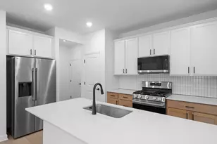 18364 Gladhurst Ln, Lakeville, MN 55044 - Photo 3