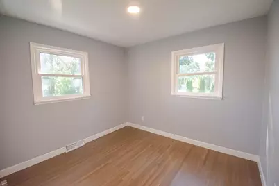 2115 E River Road NE, Rochester, MN 55906 - Photo 13