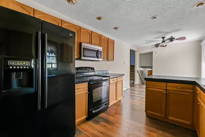 1600 131st Avenue NE, Blaine, MN 55449 - Photo 9