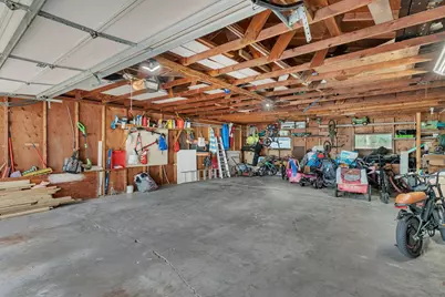 1221 13th Avenue SW, Willmar, MN 56201 - Photo 17