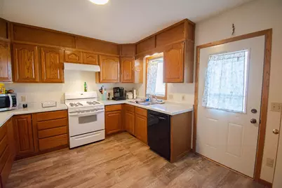 307 6th Street NW, Rochester, MN 55901 - Photo 5