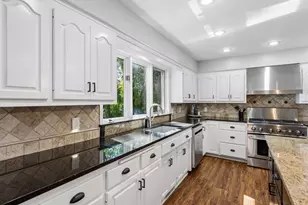 5720 Oakview Ln N, Plymouth, MN 55442 - Photo 19