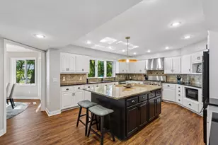 5720 Oakview Ln N, Plymouth, MN 55442 - Photo 15