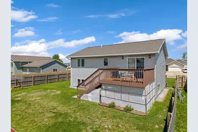 809 24th Avenue NW, Austin, MN 55912 - Photo 23