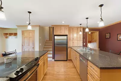 132 Quality Avenue S, Lakeland, MN 55043 - Photo 7