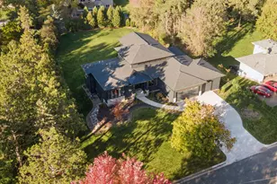 631 Callahan Pl, Mendota Heights, MN 55118 - Photo 15