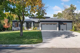 631 Callahan Pl, Mendota Heights, MN 55118 - Photo 23