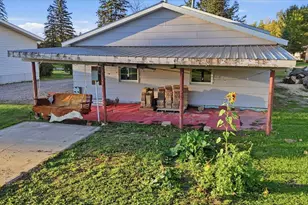 312 Lawson Ave, Bovey, MN 55709 - Photo 51