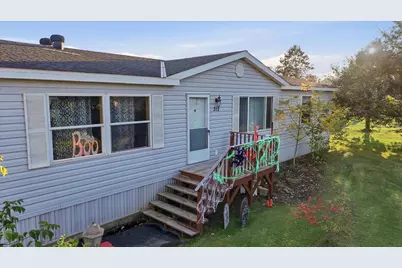312 Lawson Avenue, Bovey, MN 55709 - Photo 5