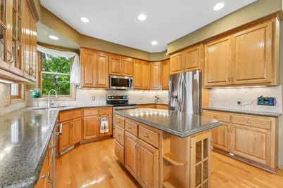 6219 Orchid Lane N, Maple Grove, MN 55311 - Photo 5