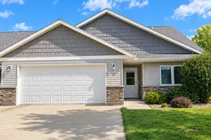 1205 Canoga Park Dr, Marshall, MN 56258 - Photo 13