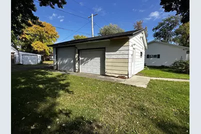 403 N Madison Street, Minneota, MN 56264 - Photo 27