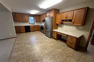 403 N Madison St, Minneota, MN 56264 - Photo 5