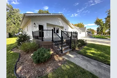 403 N Madison Street, Minneota, MN 56264 - Photo 1