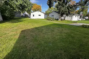 403 N Madison St, Minneota, MN 56264 - Photo 25