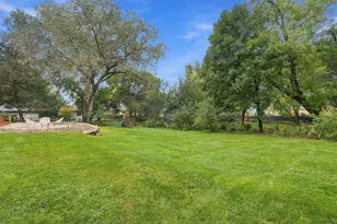 486 Rimrock Dr, Apple Valley, MN 55124 - Photo 29