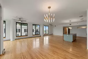 1240 S 2nd St, Minneapolis, MN 55415 - Photo 11