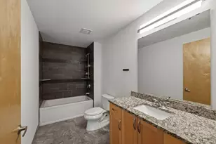 1240 S 2nd St, Minneapolis, MN 55415 - Photo 29