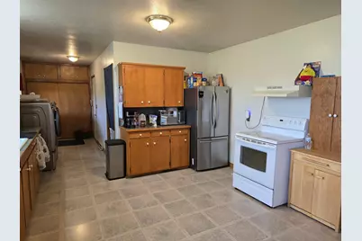 216 N Front Street, Okabena, MN 56161 - Photo 5