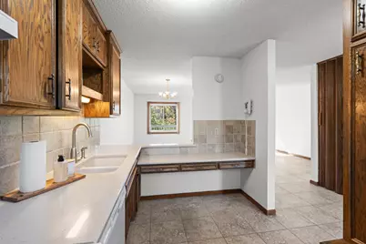 6612 Gretchen Lane N, Oakdale, MN 55128 - Photo 19
