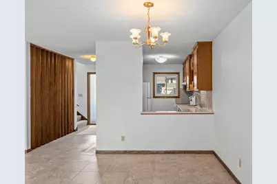 6612 Gretchen Lane N, Oakdale, MN 55128 - Photo 15
