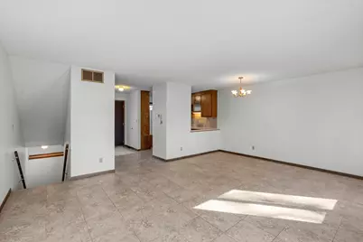 6612 Gretchen Lane N, Oakdale, MN 55128 - Photo 11