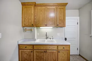 806 6th Ave NW, Austin, MN 55912 - Photo 13