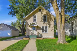 806 6th Ave NW, Austin, MN 55912 - Photo 1