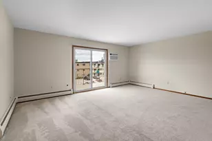 3155 Old Hwy 8, Roseville, MN 55418 - Photo 5