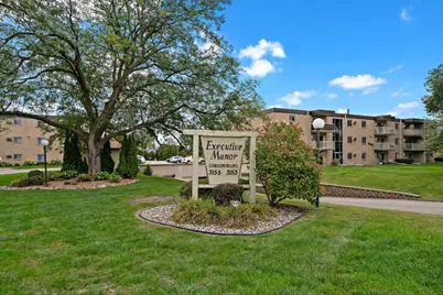 3155 Old Highway 8 #304, Roseville, MN 55418 - Photo 1