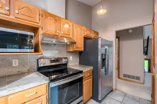 50 Canterbury Ct, Mankato, MN 56001 - Photo 15
