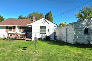 1323 12th Ave N, Moorhead, MN 56560 - Photo 5